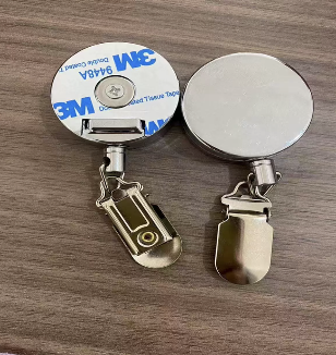 Stainless Steel Retractable Clip On Hanger